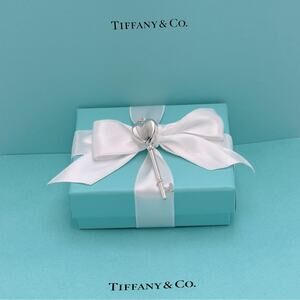 Tiffany & Co. Extra Large Heart Key Double Sided Picture Locket Silver Gift Box